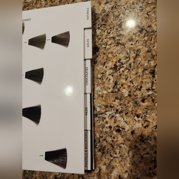 Schwarzkopf Igora Vibrance Color Swatch Book Pro Premium IDH: 2360967| NEW - Picture 9 of 13